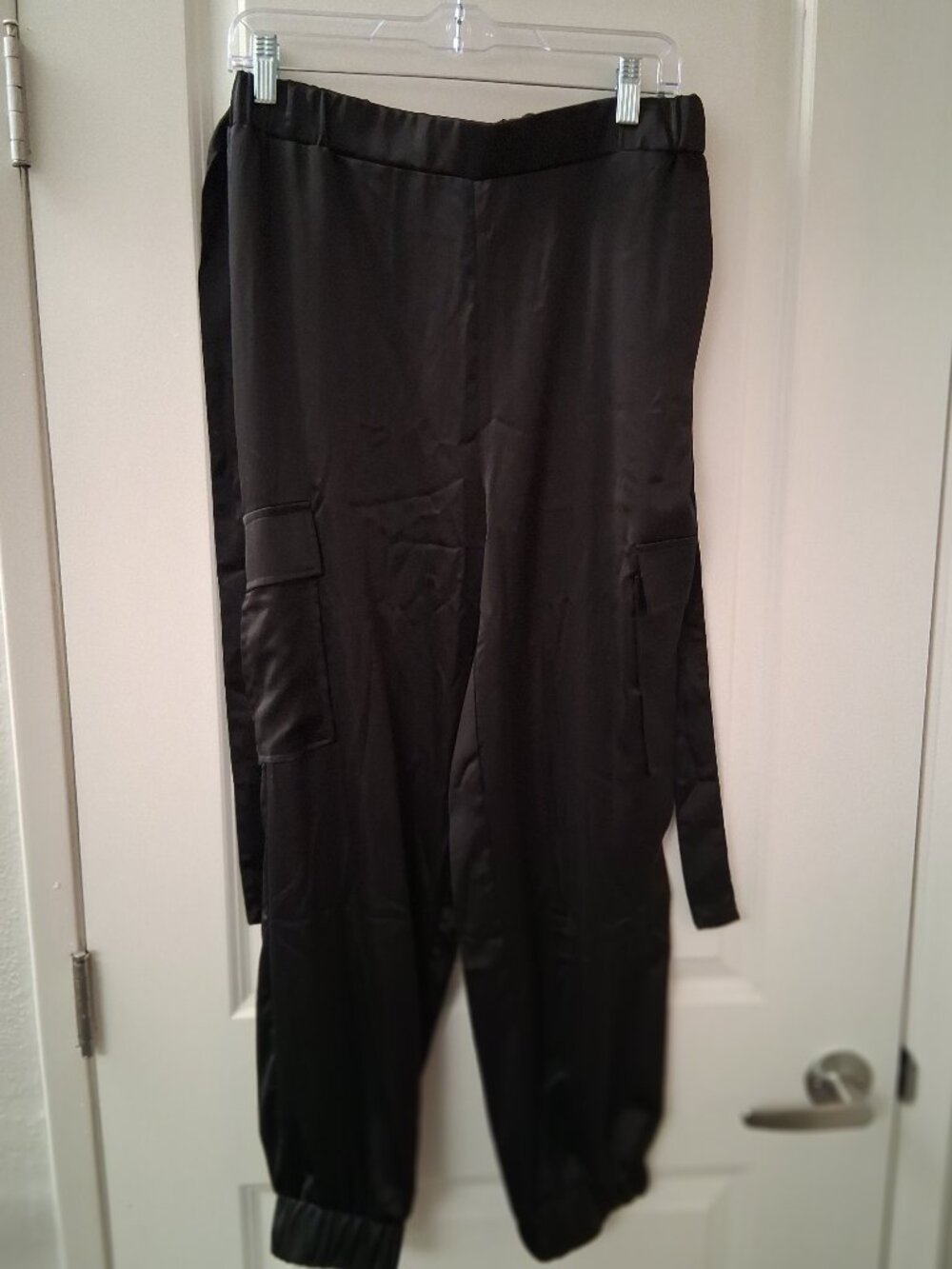 Sincerely Jules Women's Sleek Black Satin Jogger Cargo Pants SZ L